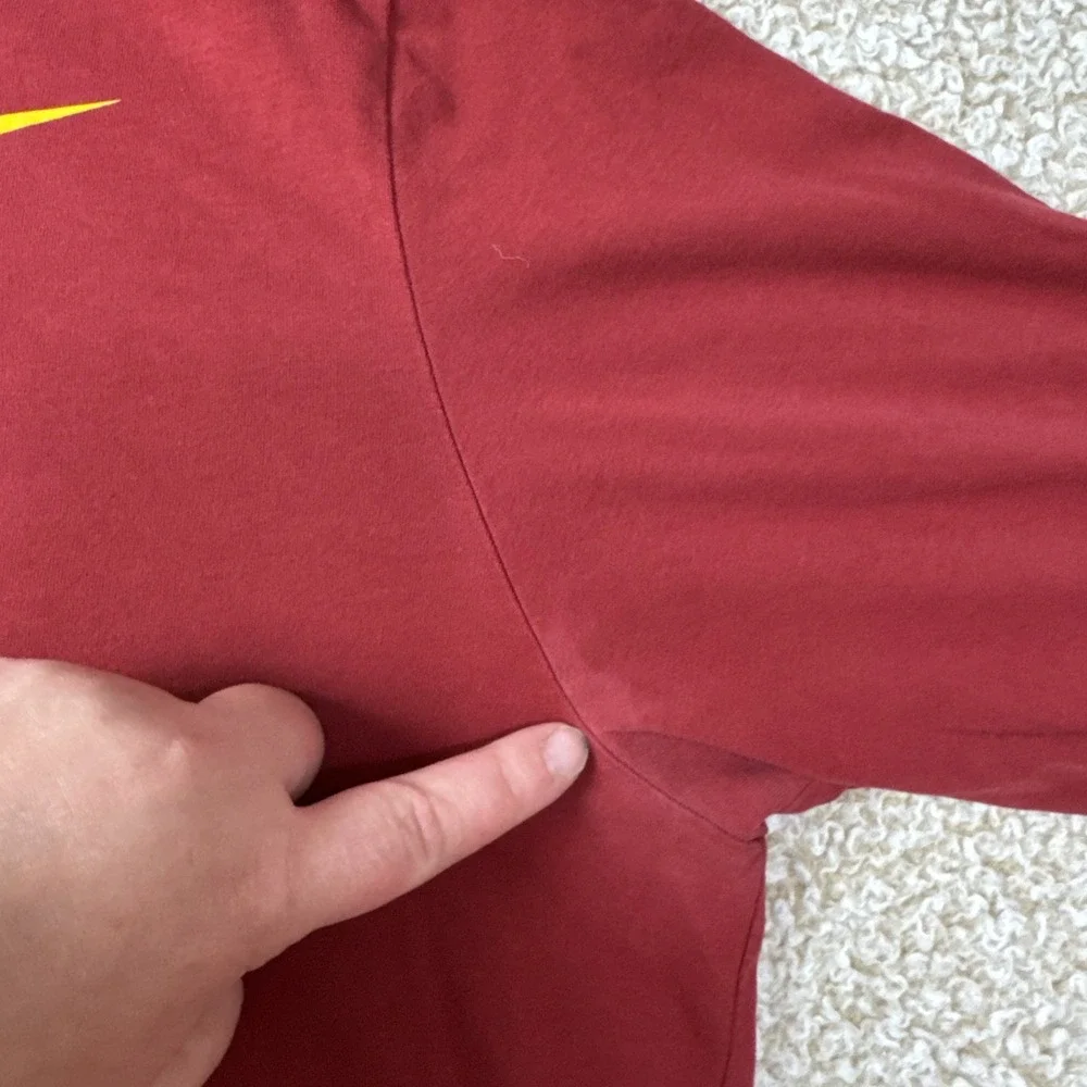 The Nike Tee Dri-FIT Iowa State Cyclones L/S Shirt BV1998-69W Mens L NCAA